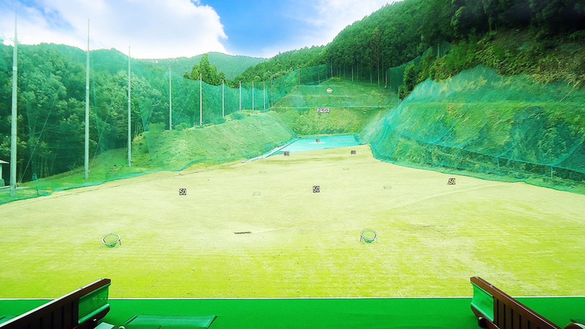 ひらのゴルフパーク300の施設掲載写真