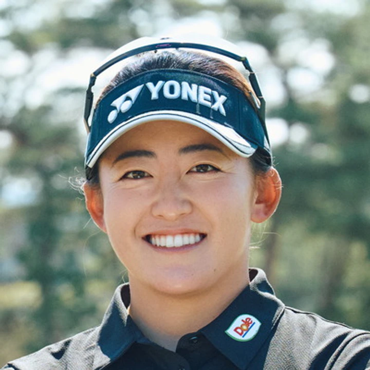 岩井千怜の公式写真